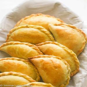Jamaican Meat Pie(Jamaican Beef Patty) - Immaculate Bites_image