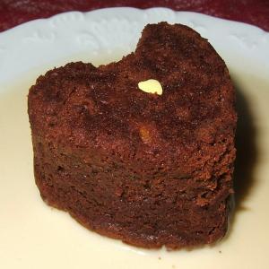 Little Chocolate Heart Cakes with Pears_image