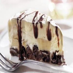 Skinny Devil's Food Ice Cream Pie_image