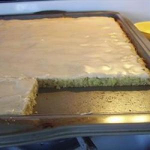 Frosted Cinnamon Zucchini Bars_image