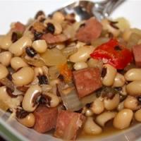 Slow-Cooker Spicy Black-Eyed Peas Recipe - (4/5)_image