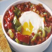 Piperade and Poached Eggs_image