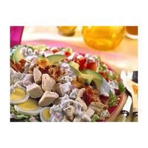 Grilled Turkey Cobb Salad with Blue Cheese Buttermilk Dressing_image