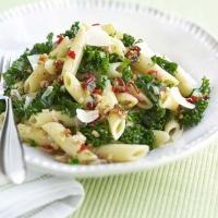 Kale pasta with chilli & anchovy image