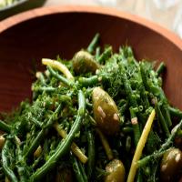 Green Beans With Herbs and Olives_image
