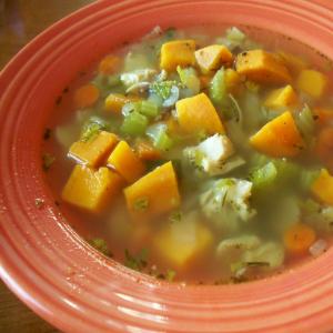 Craftscout's Leftover Turkey Soup_image