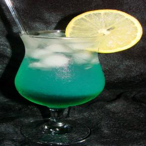 Enticing Azul Bebida (Cocktail)_image