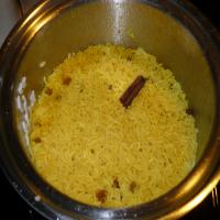 South African Yellow Rice With Cinnamon and Raisins_image