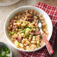 Pressure-Cooker Smoky White Beans and Ham image