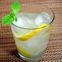 Splenda Lemonade for One_image