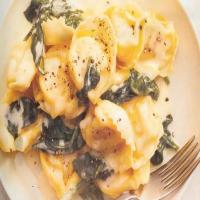 TORTELLINI WITH FOUR-CHEESE ALFREDO SAUCE image