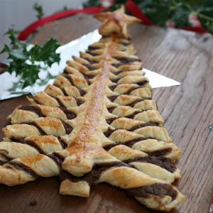 Nutella® Pastry Christmas Tree_image