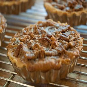 Absolutely Awesome Chocolate & Pecan Tartlets_image