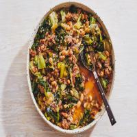 Escarole with Italian Sausage and White Beans_image
