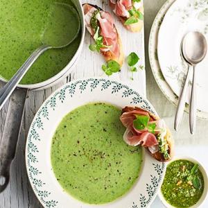 Creamy spring soup with goat's cheese & prosciutto toasts image