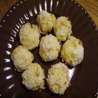Shuku Shuku (Nigerian Coconut Balls)_image