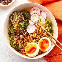 Roast broccoli & sesame ramen noodle bowls image