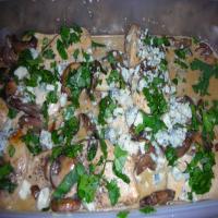 Mean Chef's Chicken With Marsala, Mushrooms and Gorgonzola_image