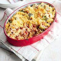 Tuna & broccoli pasta bake_image