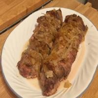 Pork Loin With Caramelized Onions_image