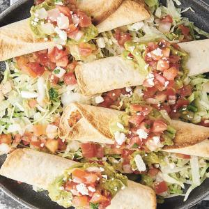Easy Air Fryer Chicken Taquitos_image
