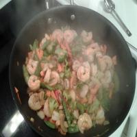Stir Fried Veggie-Shrimp in Soy-Based Sauce (Gluten Free)_image