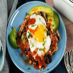 Huevos Rancheros Brunch Casserole with Ham and Cheese_image