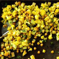 Roasted Curried Chickpeas and Cauliflower_image