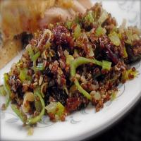Quinoa Stuffing With Leeks, Walnuts and Cherries_image