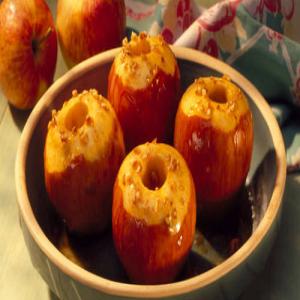 Gluten-Free Baked Maple Apples_image