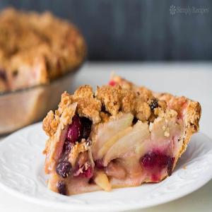 Apple Cranberry Currant Crumble Pie_image