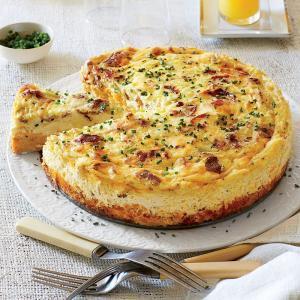 Bacon-and-Cheddar Grits Quiche_image