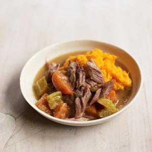 Weaning recipe: Slow-cooked lamb & veg with sweet potato & carrot mash_image