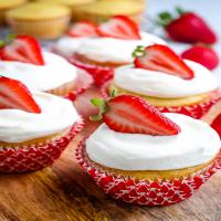 Strawberry Filled Cupcakes with Whipped Cream Frosting_image