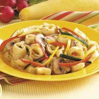 Colorful Tortellini Salad_image