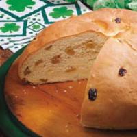 Irish Soda Bread with Raisins_image