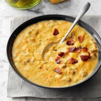 Spicy Cheeseburger Soup image
