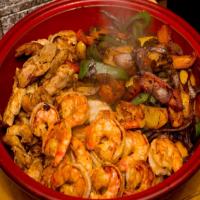 Shrimp and Chicken Fajitas Recipe - (4.2/5) image