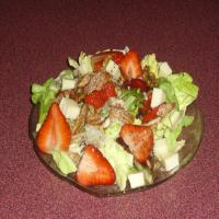 Strawberry Salad With Monterey Jack_image