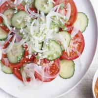 Tomato & onion salad image