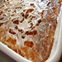 Cinnamon-Sugar Honey Bun Cake image
