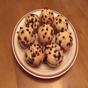 Vegan Blueberry Chocolate Chip Muffins_image