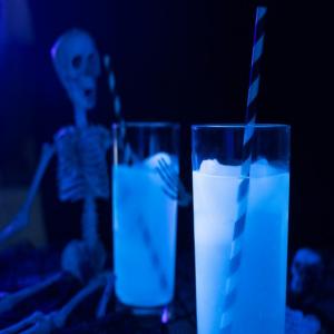 Black Light Cocktail_image