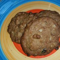 Yummy Chocolate Chip Oatmeal Cookies_image