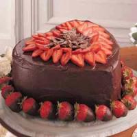 Victorian Strawberry Chocolate Cake_image