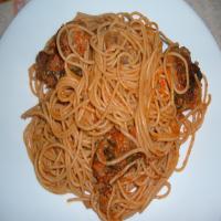 Bobby Flay's Spaghetti and Meat Balls With Tomato Sauce_image