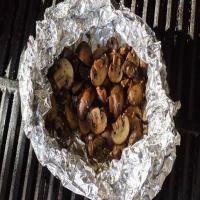 Buttery Grilled Mushrooms_image
