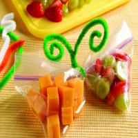 Fruit 'n Cheese Snack Mix_image