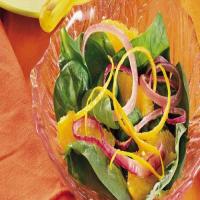 Fresh Spinach, Orange and Red Onion Salad_image