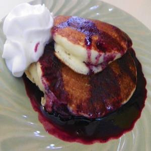 Best Ever Eat-Em-Up Pancakes image